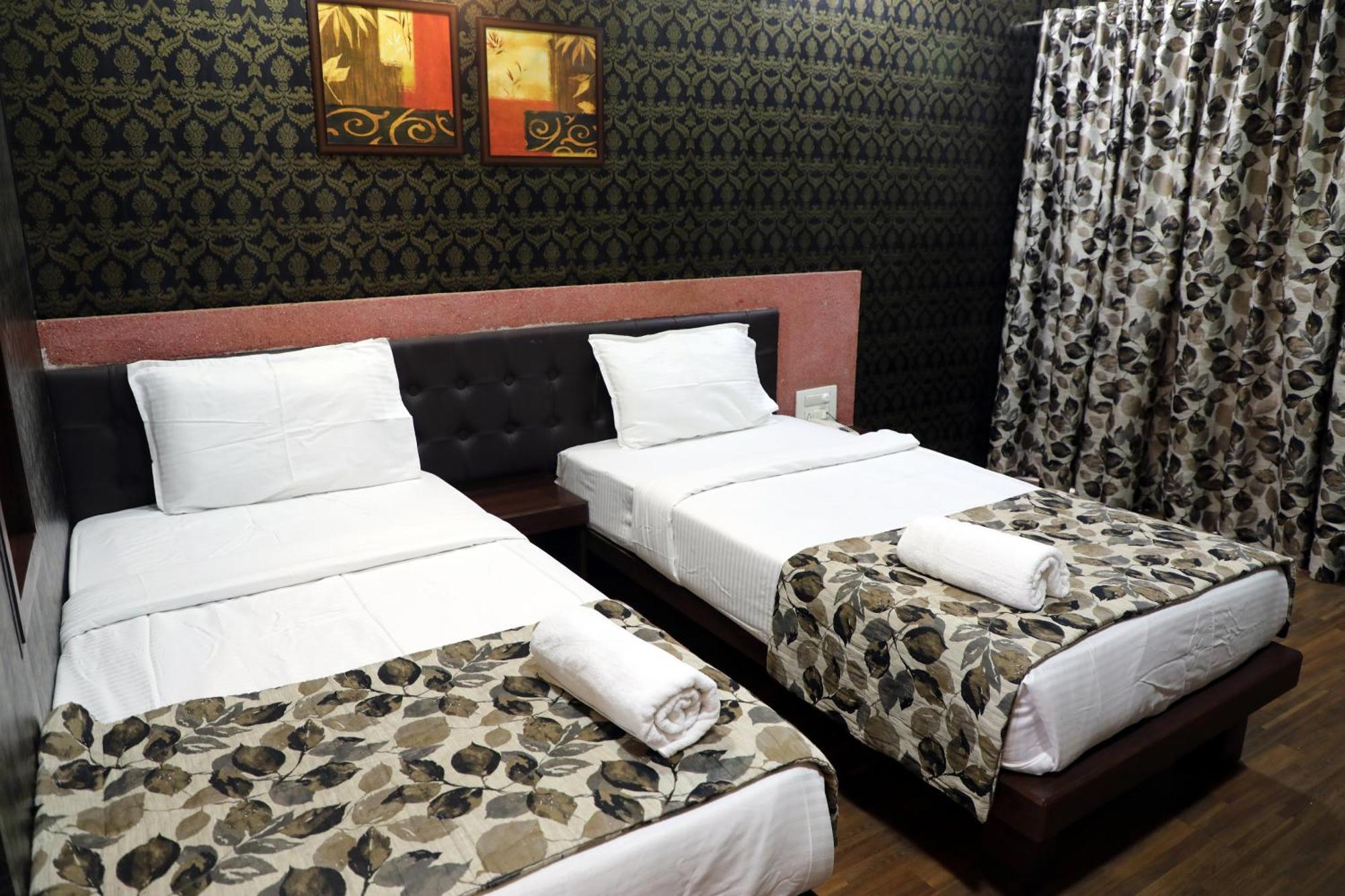 Hotel Pearls Aurangabad  Zewnętrze zdjęcie